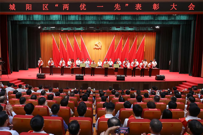 喜報(bào)！青島美佳美餐飲有限公司榮獲城陽區(qū)先進(jìn)基層黨組織